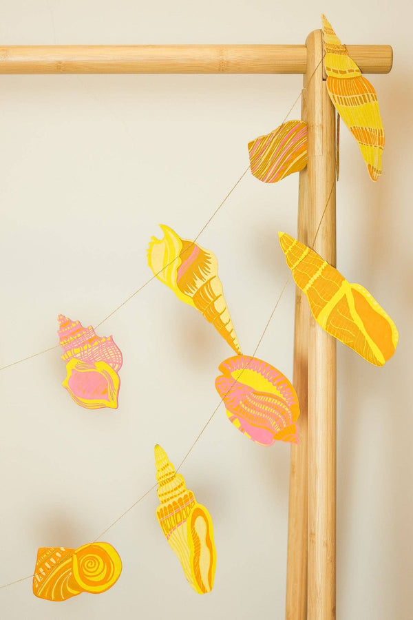 SHELL SEWN GARLAND