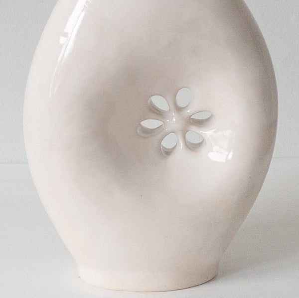 Daisy Vase