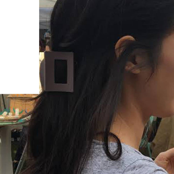 Matte Rectangle shaped Daily Design Hair Claw