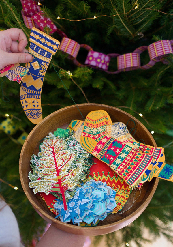 FESTIVE STOCKINGS SEWN GARLAND