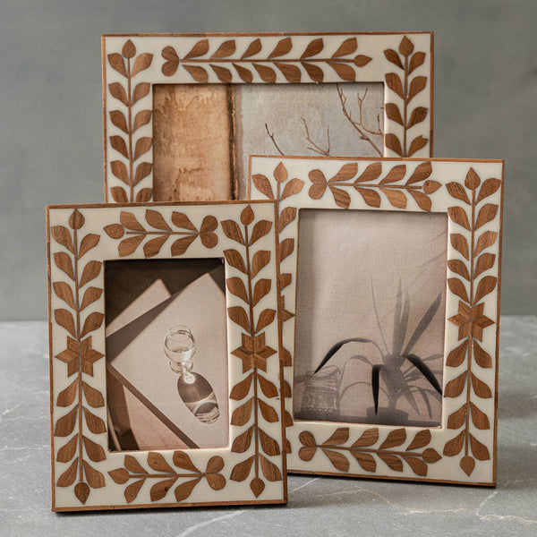 White Bone & Wood Floral Photo Frame