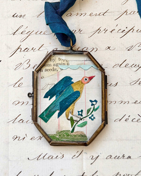 Cassis Folk Bird ~ Small Locket