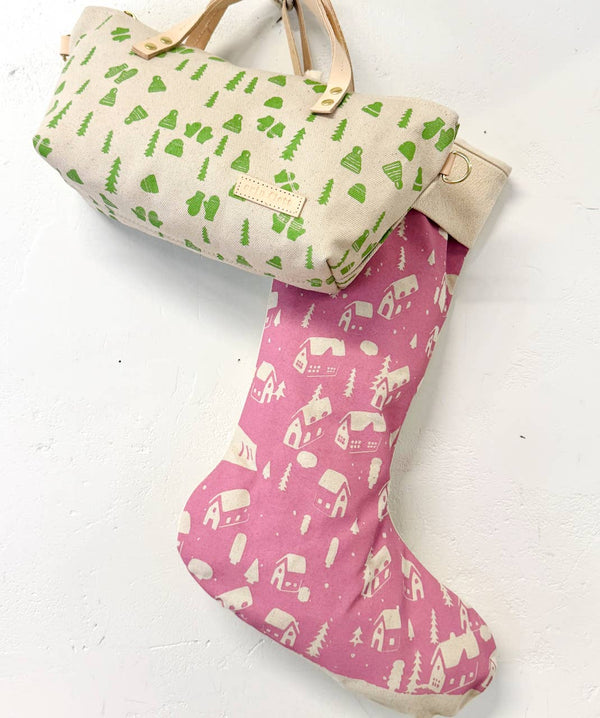 Hat & Mittens Satchel with D rings