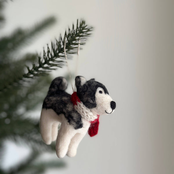 Felt Ornament - 2025 Husky