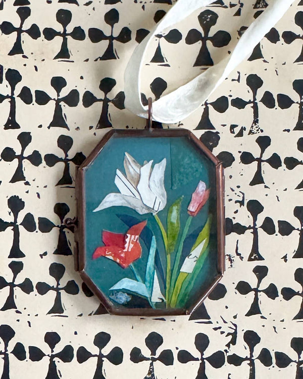 Tulip Trio ~ Small Locket