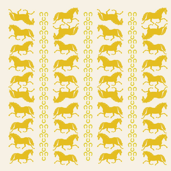 Laura Pouch – Small Trot