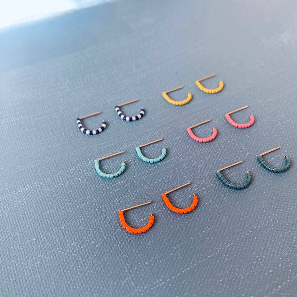 Tiny Huggie in Flamingo Pink