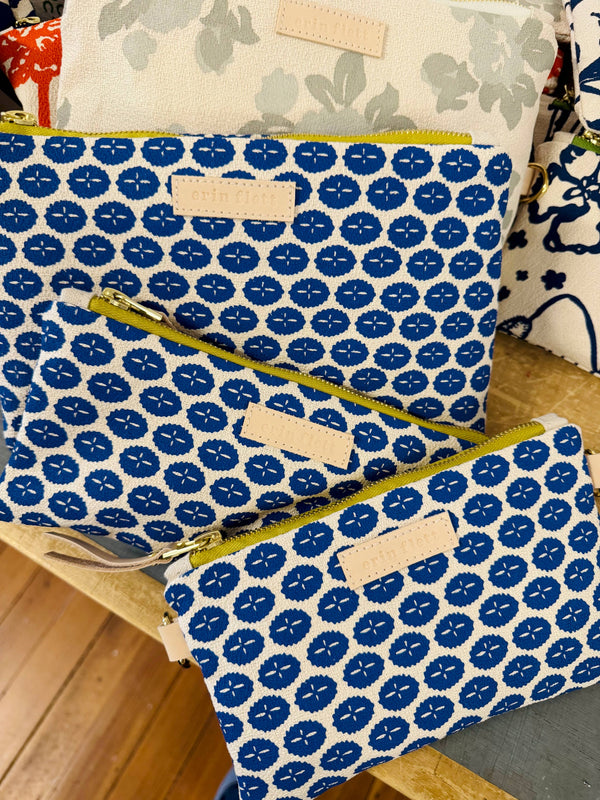 Laura Pouch – Dandi