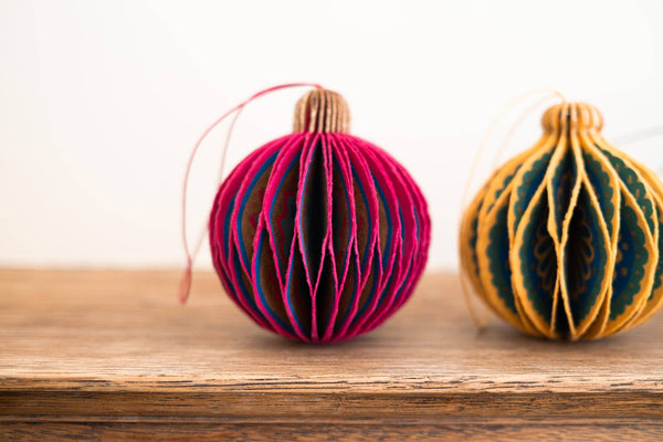 PINK BAUBLE HONEYCOMB