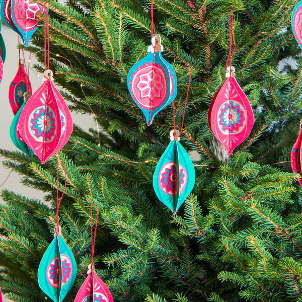 BAUBLES PAPER ORNAMENTS