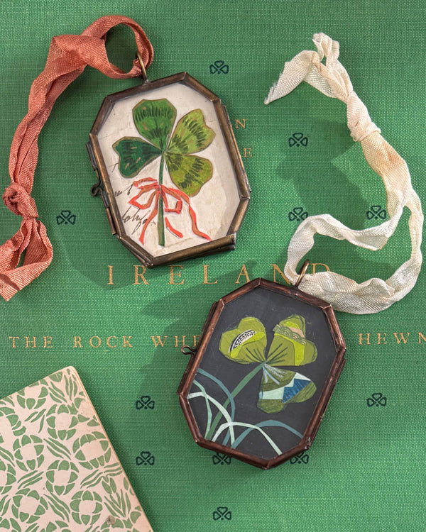 Clover with Bow ~ Small Locket