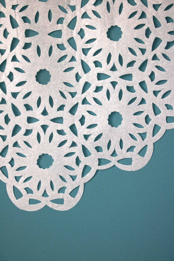 Paper garland - Camelia