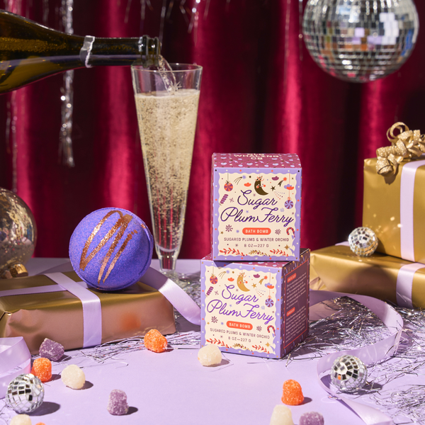 Sugar Plum Ferry™ Bath Bomb | Holiday, Christmas