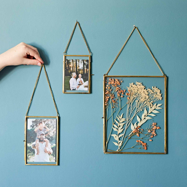 Dia Gold Antique Brass Glass Hanging Photo Frame