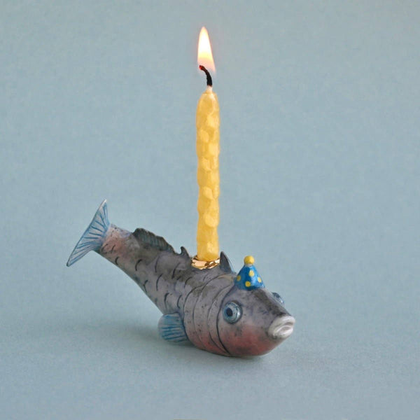 Graceful Fish Cake Topper