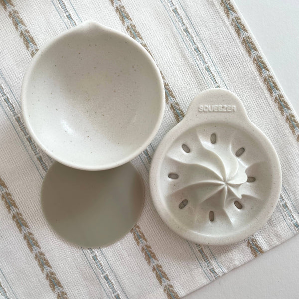Japanese hand citrus juicer squeezer white ceramic pottery