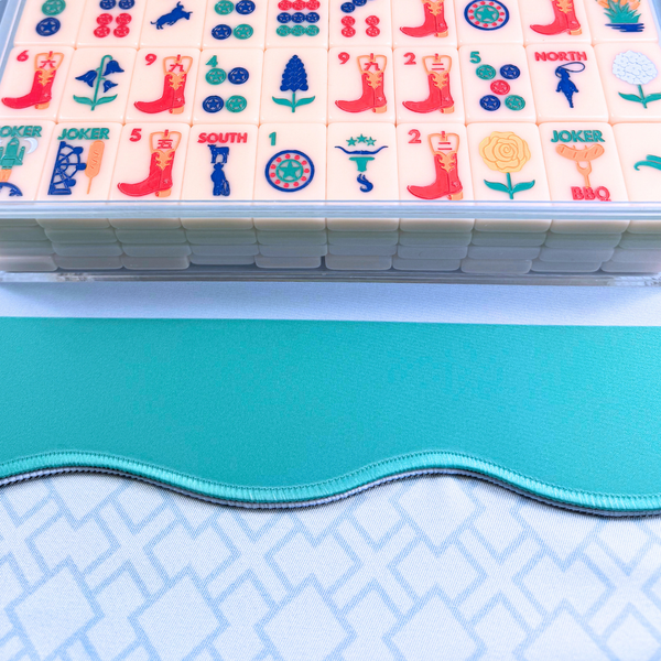 MAHJONG MAT | Color Wave | 31" x 31"