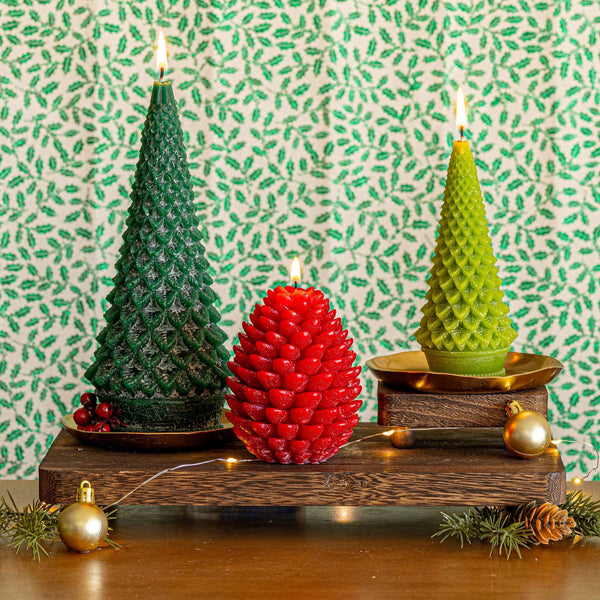 Accent Sculpted Tree Candle - Winterberry Frost