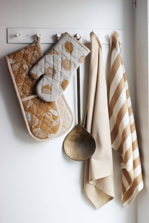 Single Oven Glove Lemons print Yellow