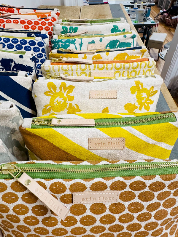 Laura Pouch – Dandi