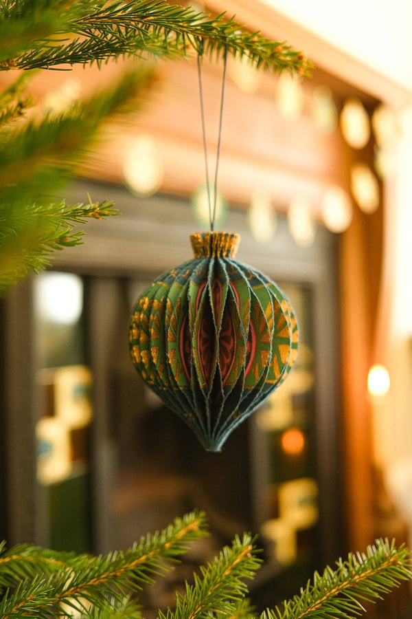 BLUE BAUBLE HONEYCOMB