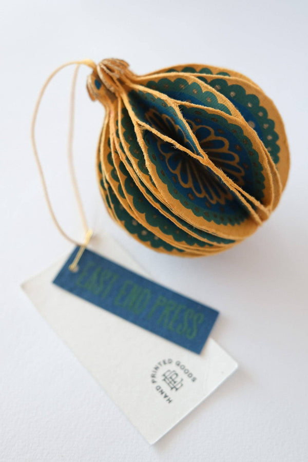 YELLOW BAUBLE HONEYCOMB
