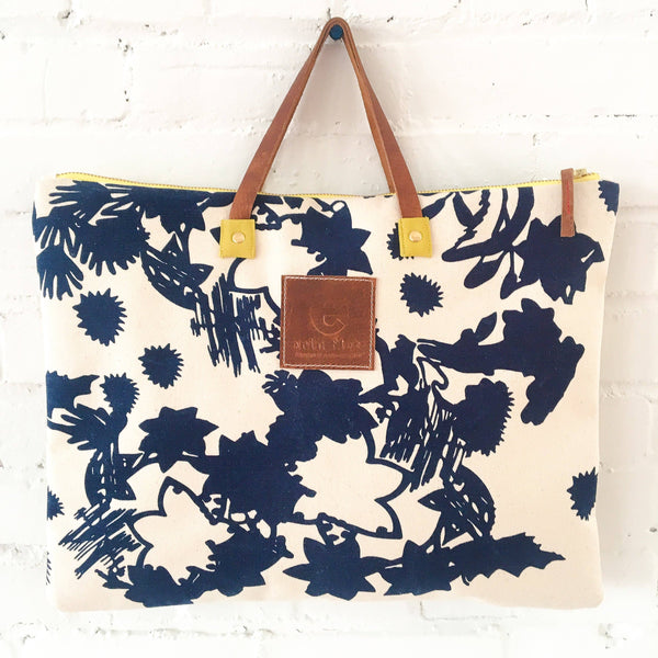 Navy Deep Woods Folder Bag