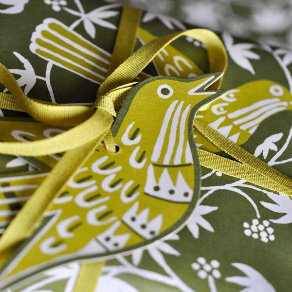 5 Fancy Songbird Gift Tags in Moss