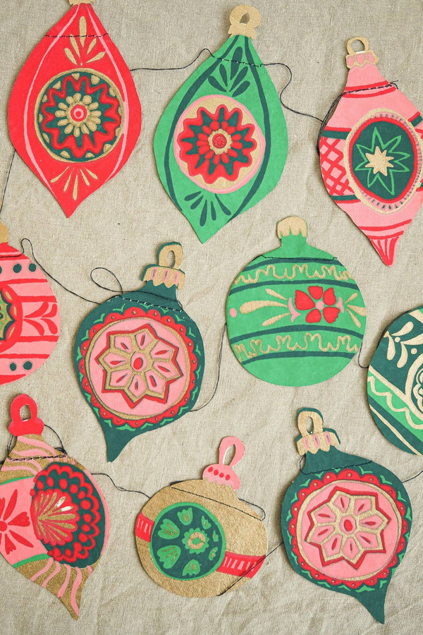 BAUBLES SEWN GARLAND