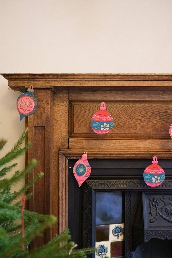 BAUBLES SEWN GARLAND