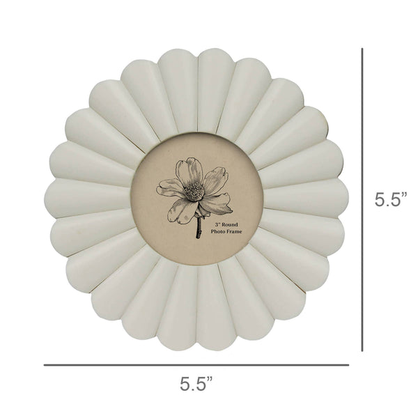 Scalloped Round Frame - 3”