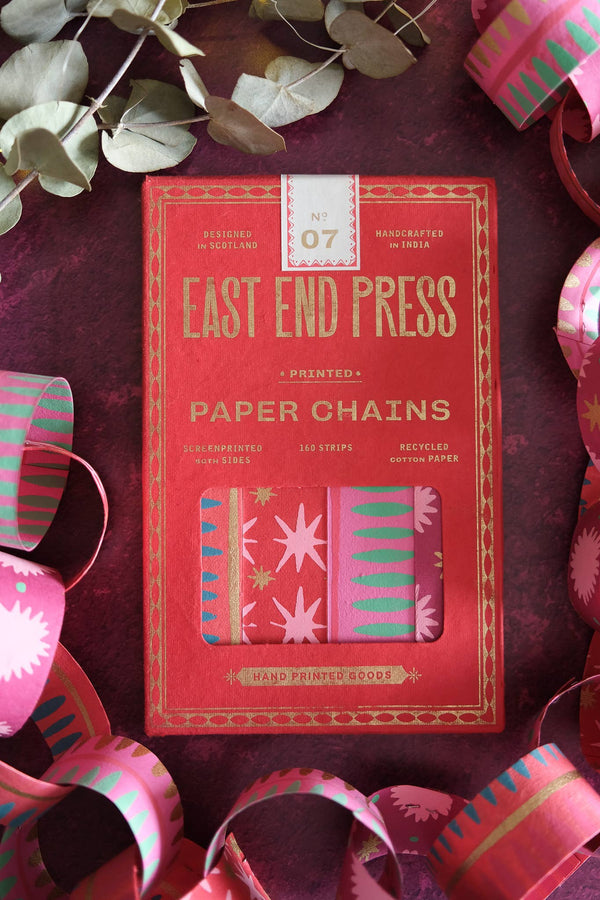COLORFUL CHRISTMAS PAPER CHAIN KIT