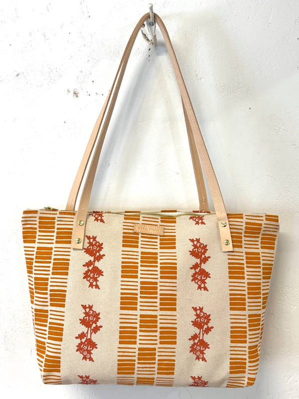 Geo Daisy Erin Medium Tote Bag