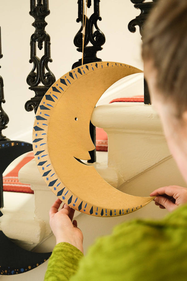 LARGE GOLDEN MOON BOARD DECORATION