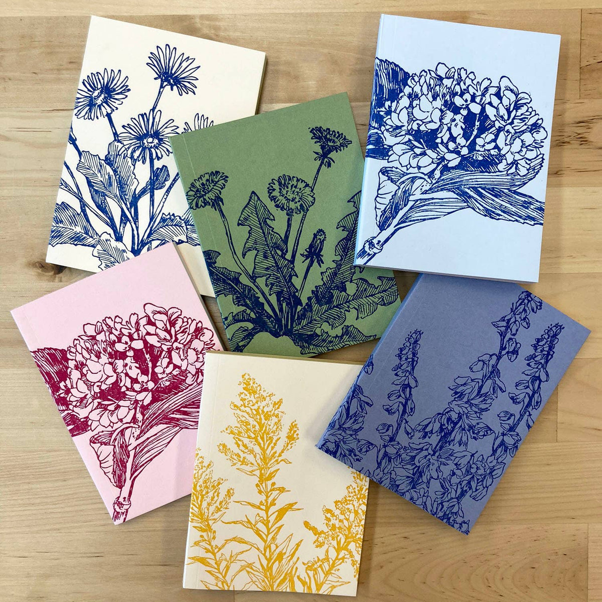 Blue Hydrangea Botanical Jotter Notebook – Diddle and Zen