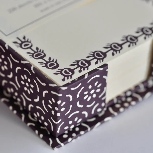 Note Holder in Pear Halves Elderberry