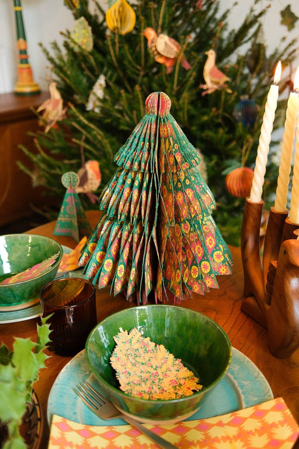 CHRISTMAS TREE HONEYCOMB