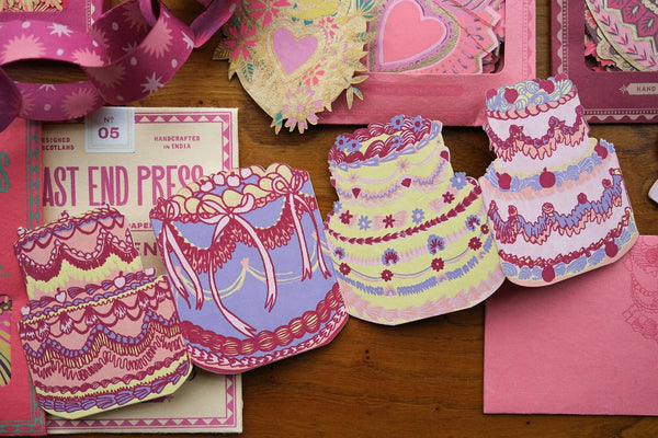 BIRTHDAY CAKE CONCERTINA GREETING CARD