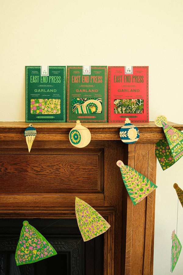 CHRISTMAS ORNAMENTS SEWN GARLAND