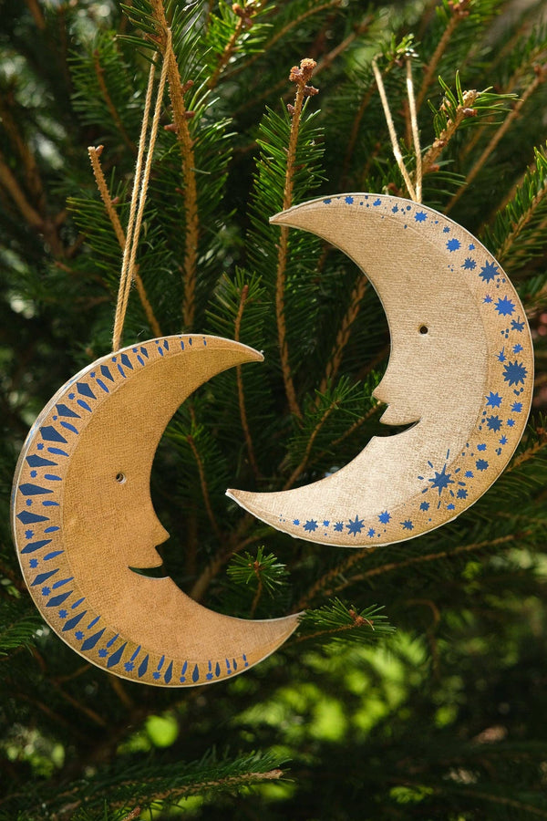 GOLDEN MAN ON THE MOON BOARD ORNAMENT