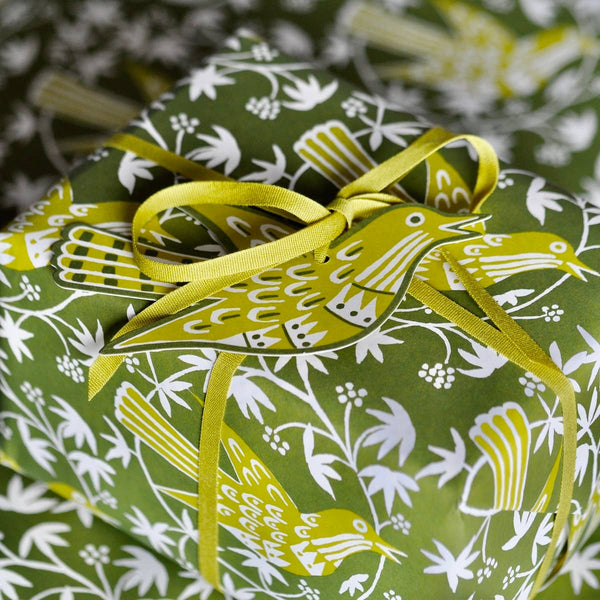 5 Fancy Songbird Gift Tags in Moss