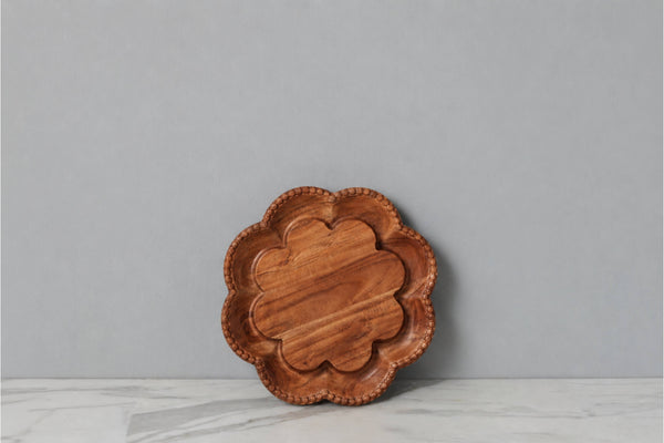 Vintage English Bread Board, Small Scalloped
