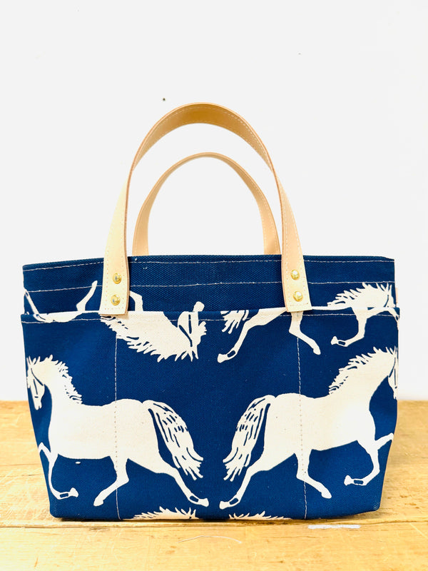 George Tote Bag – Lorton Trot