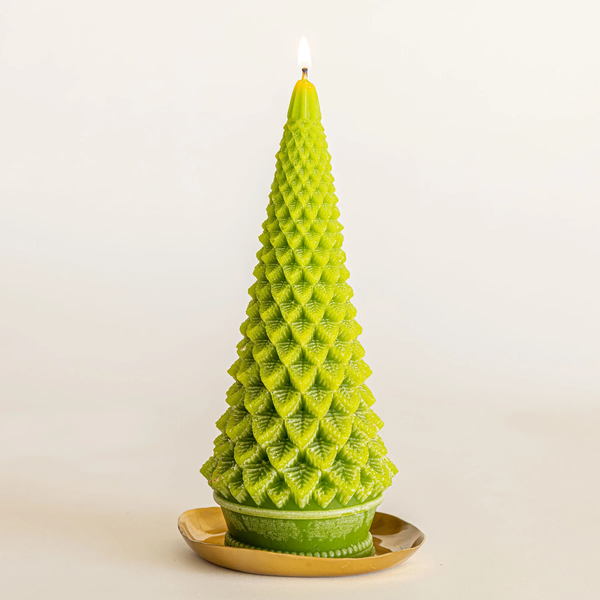 Signature Sculpted Tree Candle - Winterberry Frost