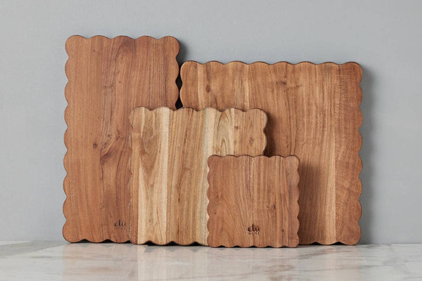 Scalloped Cutting Board, Medium Rectangle