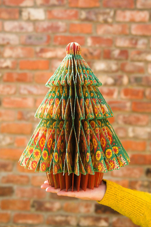 CHRISTMAS TREE HONEYCOMB
