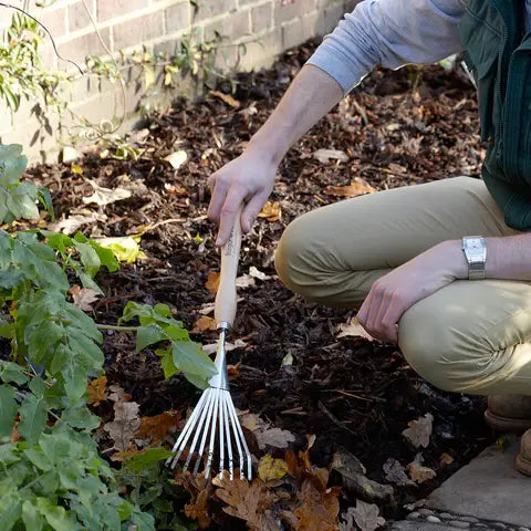 RHS Mid Handled Shrub Rake