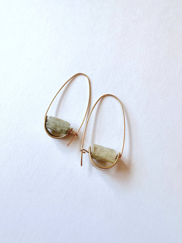 Belen Minimalist Gemstone Earring - Light Blue Kyanite