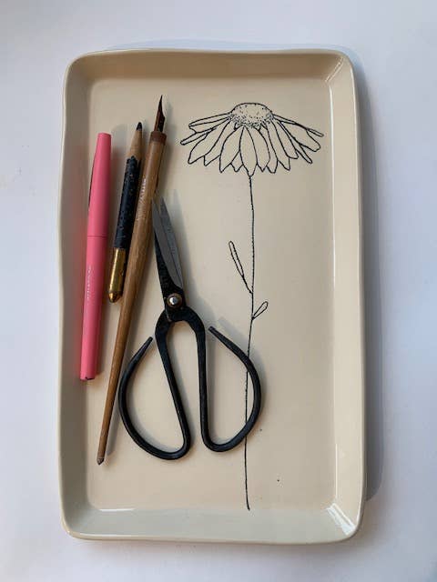 Tray: Daisy