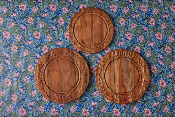 Vintage English Bread Board: Bread, Small, Natural